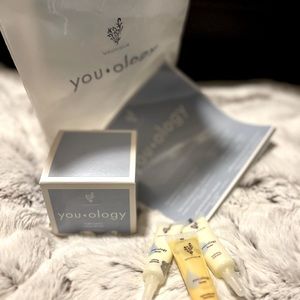 NWB. Women’s You ology night cream